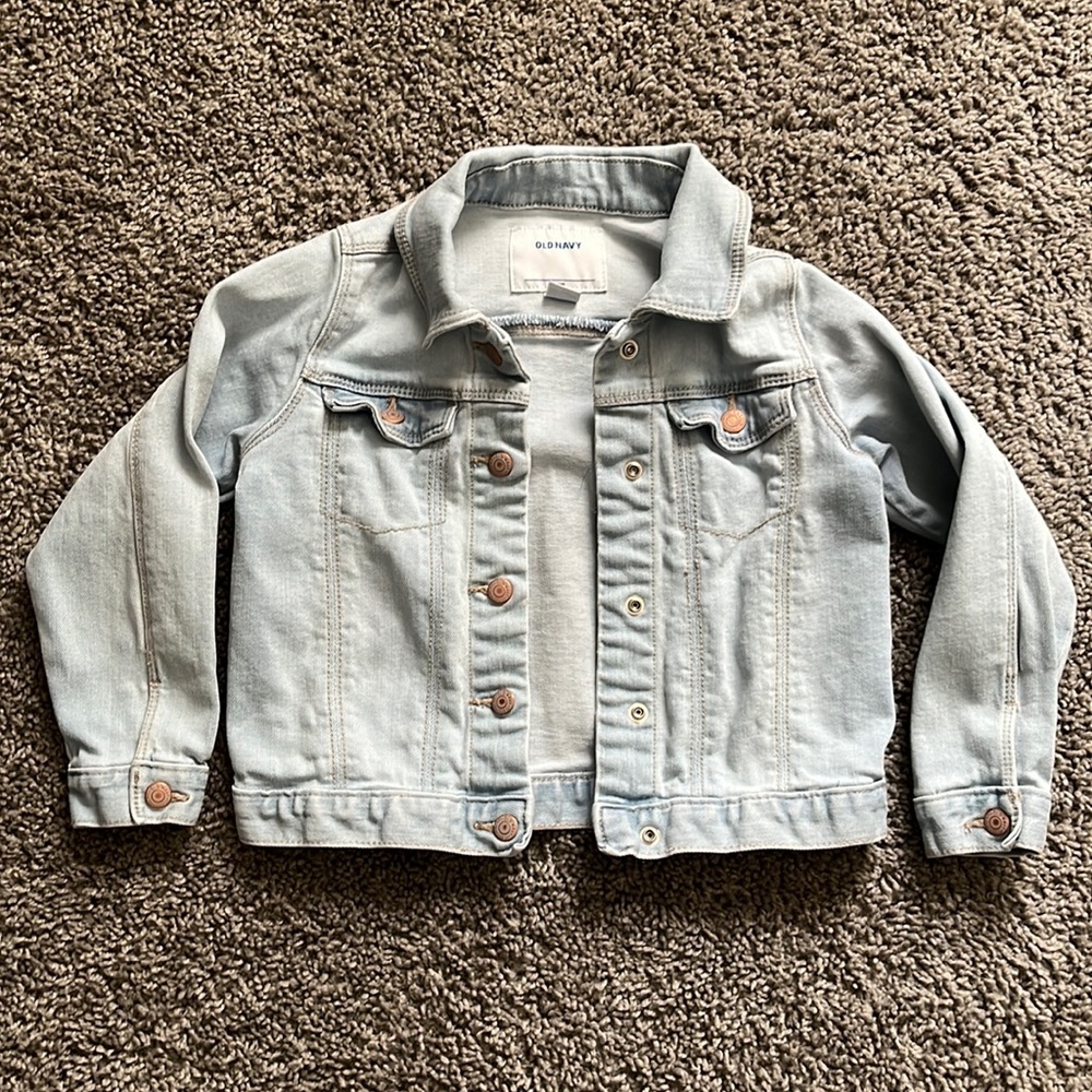 Old navy 5T jean jacket